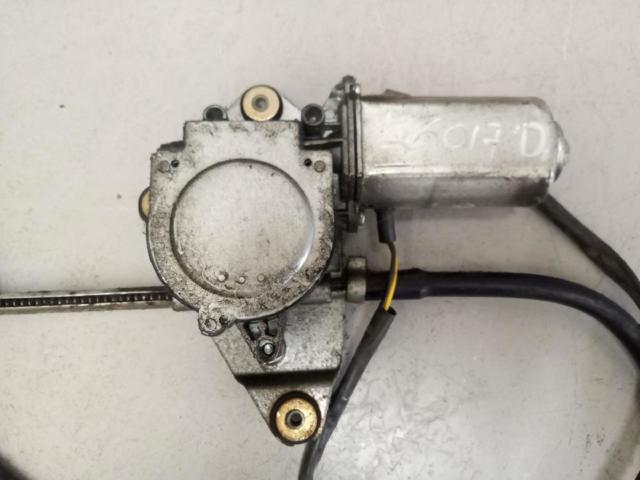 99487780 IVECO Mecanismo de elevalunas de la puerta delantera derecha  comprar en Oviedo