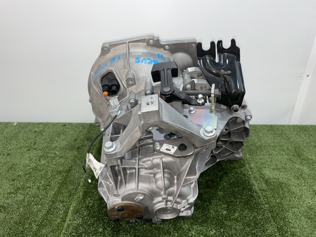 9M5R7002YA Ford