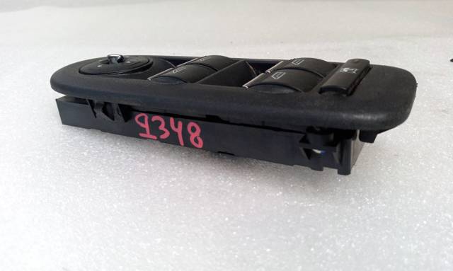 FORD 9M5T14A132AA Interruptor de elevalunas delantera izquierda  en stock Valencia
