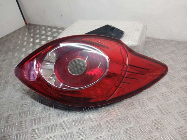 FORD 9S5113A602AA Piloto trasero derecho  disponible Valladolid