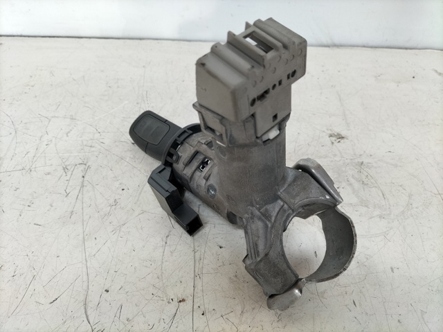 9V213F880ED FORD Cerradura de encendido  comprar en Lleida