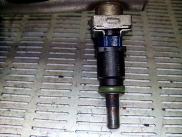 Inyector-bomba A0000789023 MERCEDES