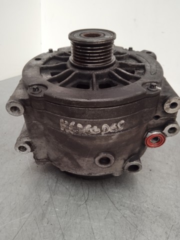 MERCEDES A0001502550 Alternador  en stock Terrassa