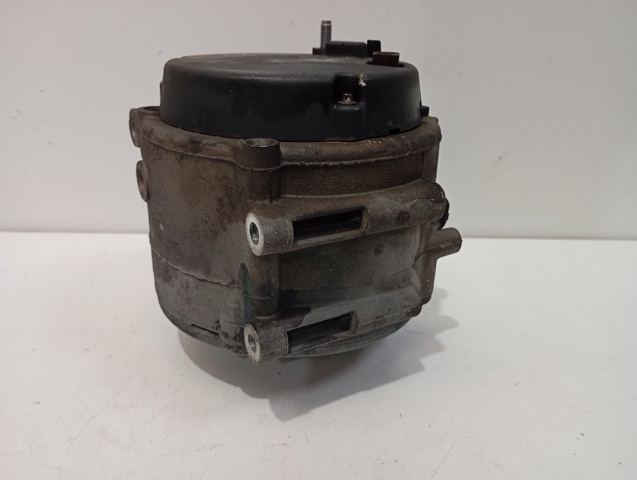 A0001502550 Alternador  en stock Granada