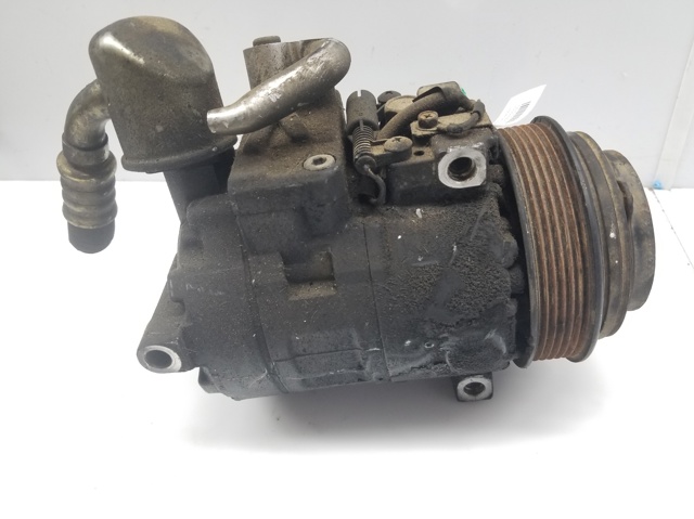 A0002302011 MERCEDES Compresor de aire acondicionado  en stock Córdoba