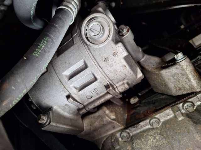 Compresor aire acondicionado para mercedes clase e (w210) berlina diesel 270 cdi (210.016) om612961 A0002302011