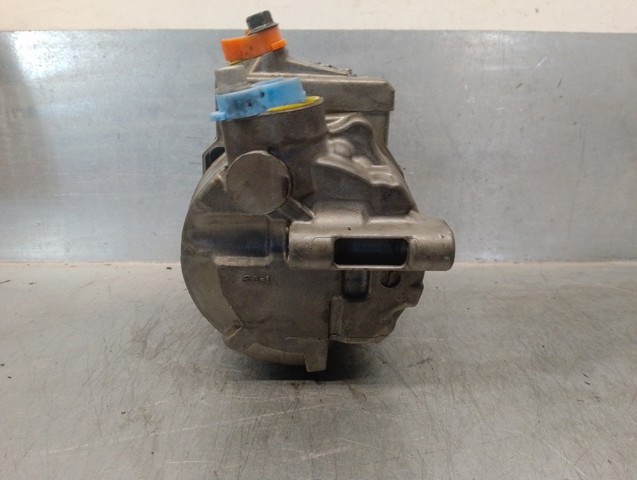 MERCEDES A0002306811 Compresor de aire acondicionado  en stock Valencia