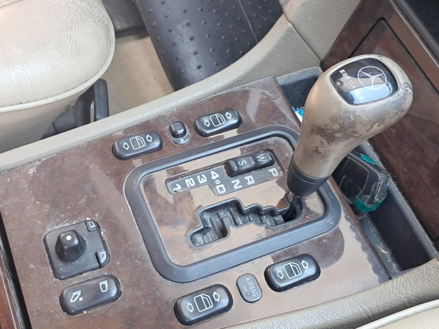 MERCEDES A0002307011 Compresor de aire acondicionado  comprar en Ponferrada