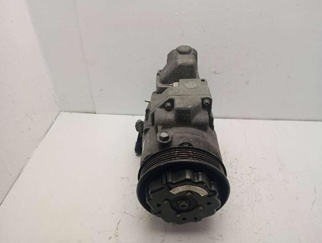 MERCEDES A0002307911 Compresor de aire acondicionado  comprar en Murcia