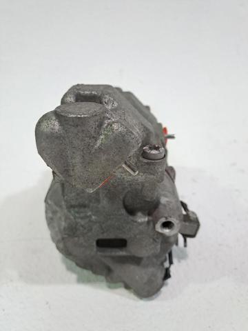 MERCEDES A0002307911 Compresor de aire acondicionado  disponible Valladolid