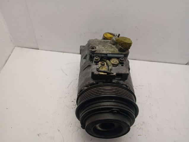 A0002340911 Compresor de aire acondicionado  disponible Utrera