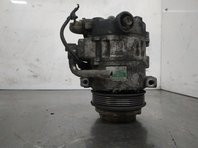 A0002342411 Compresor de aire acondicionado  disponible Utrera