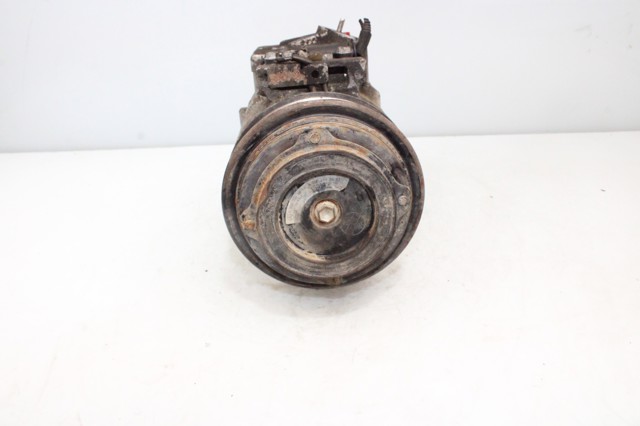 A0002343111 Compresor de aire acondicionado  en stock Granada