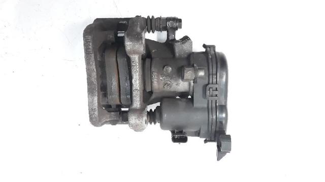 A0004232381 Pinza de freno trasera izquierda  disponible Utrera