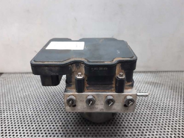 A0004313900 Mercedes