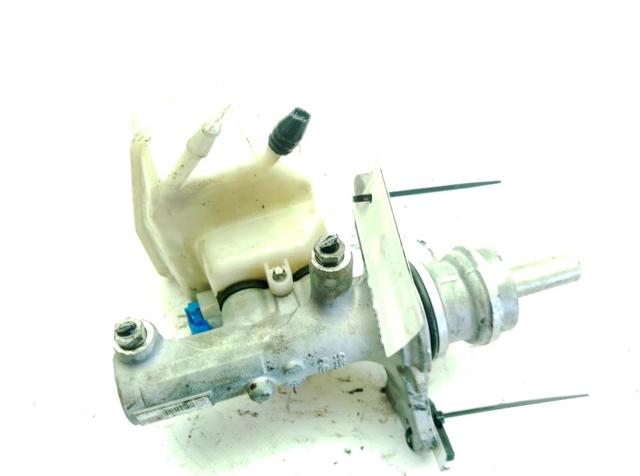 MERCEDES A0004317501 Cilindro maestro de frenos  en stock Terrassa