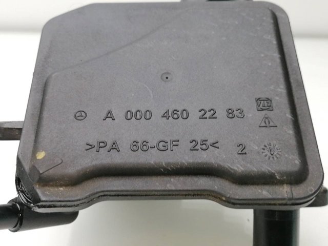 MERCEDES A0004602283 Depósito de bomba de dirección hidráulica  en stock Terrassa