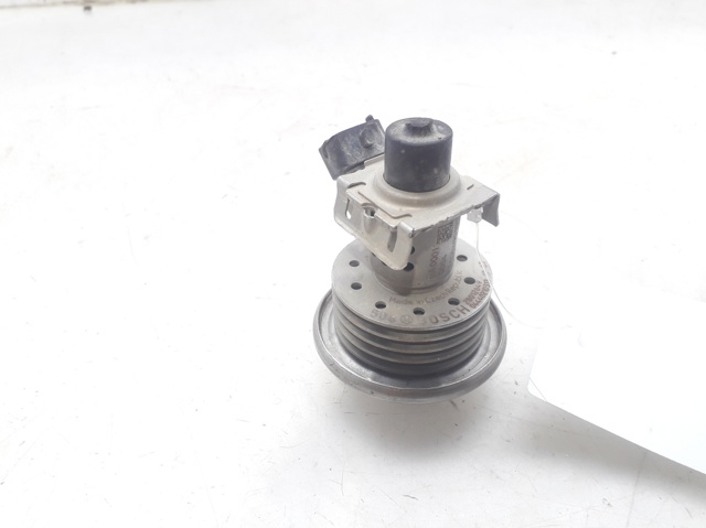 A0004901013 Mercedes