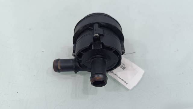 A0005000686 Bomba de agua  comprar en Pontevedra