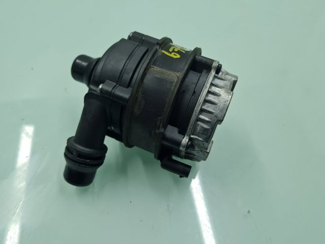 Bomba de agua del inversor A0005002686 MERCEDES