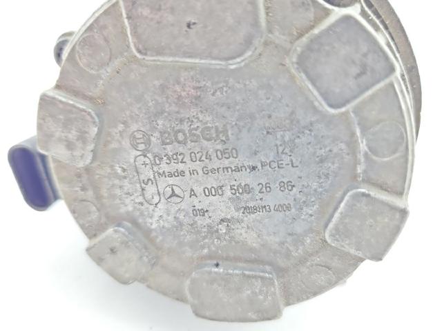 MERCEDES A0005002686 Bomba de agua del inversor  en stock Valencia