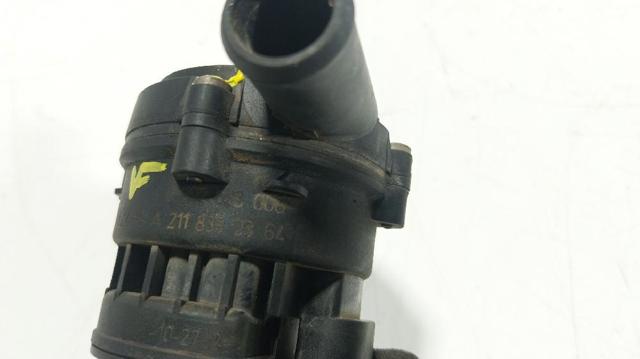 A0005003600 MERCEDES Bomba de agua eléctrica auxiliar  en stock Gandía