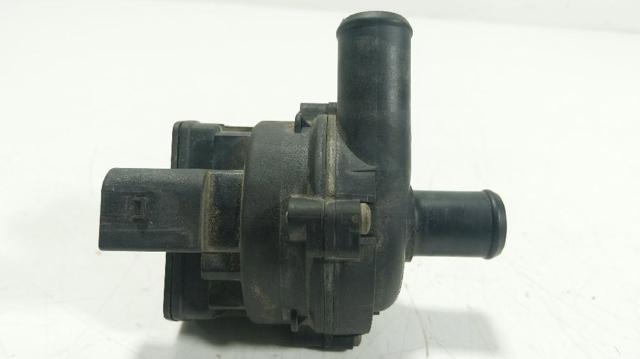 A0005003600 MERCEDES Bomba de agua eléctrica auxiliar  disponible Alicante