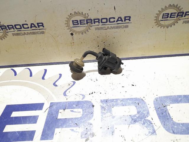 MERCEDES A0005450527 Válvula solenoide de control de presión de sobrealimentación  disponible Valladolid