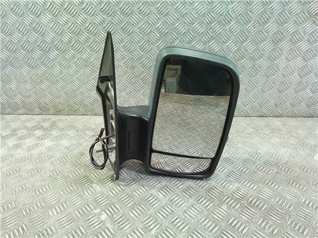 A0008106019 Mercedes