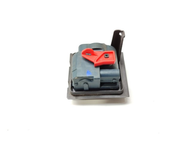 A0008202303 MERCEDES Motor de apertura de tapa de combustible  disponible Alicante