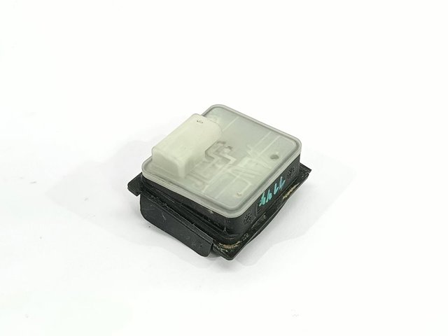 A0008208112 Mercedes