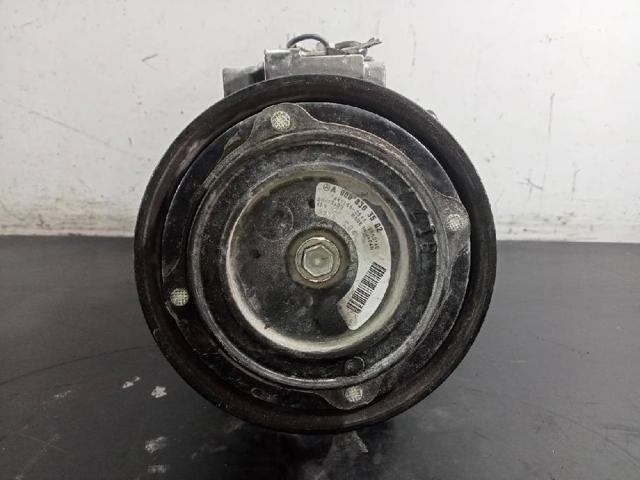 A0008303502 MERCEDES Compresor de aire acondicionado  en stock Huelva