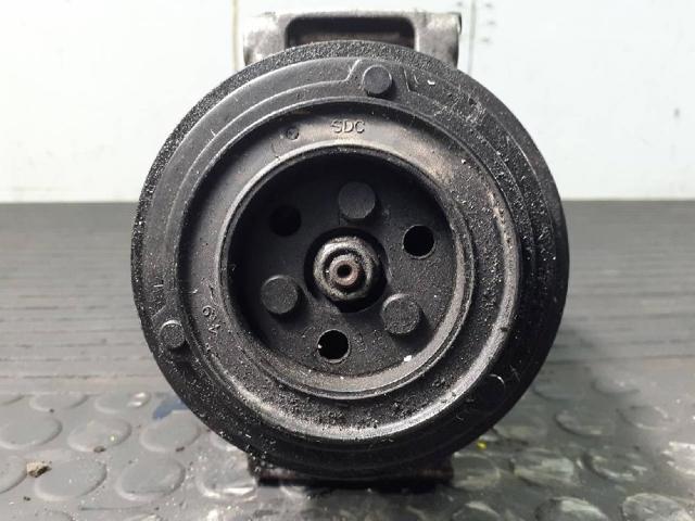 A0008303902 Compresor de aire acondicionado  disponible Málaga