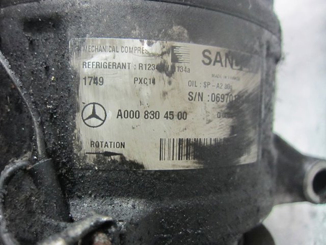 A0008304500 MERCEDES Compresor de aire acondicionado comprar Bilbao