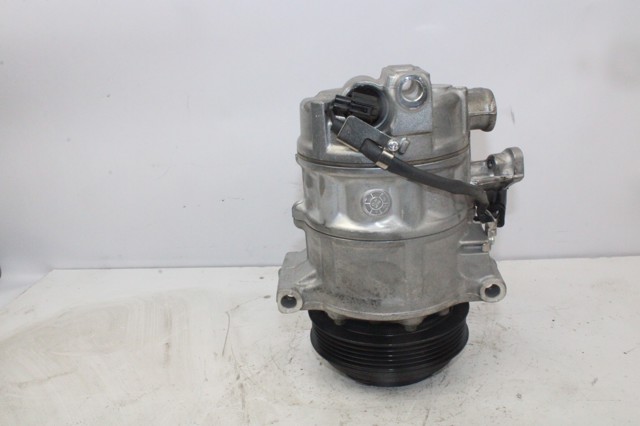 MERCEDES A0008304500 Compresor de aire acondicionado  en stock Terrassa