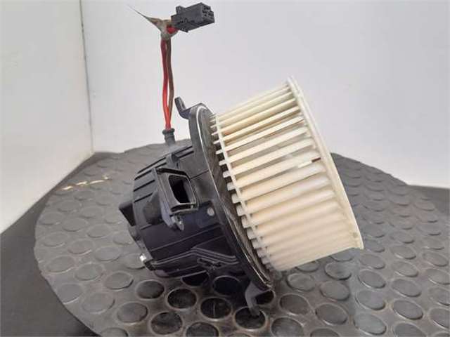 A0008304701 Motor del ventilador del calefactor  comprar en Pontevedra