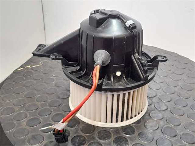 A0008304701 Ventilador habitáculo comprar Girona