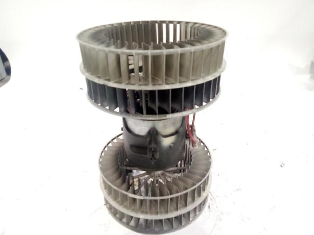 A0008357904 MERCEDES Ventilador habitáculo  en stock Córdoba