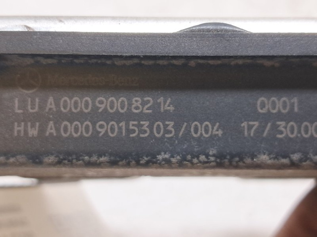 MERCEDES A0009008214 Módulo de control del motor de la bomba de combustible  disponible Valladolid