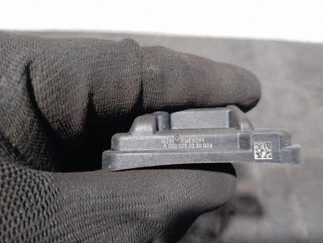 A0009050030 Sensor de presión de neumáticos  en stock Granada