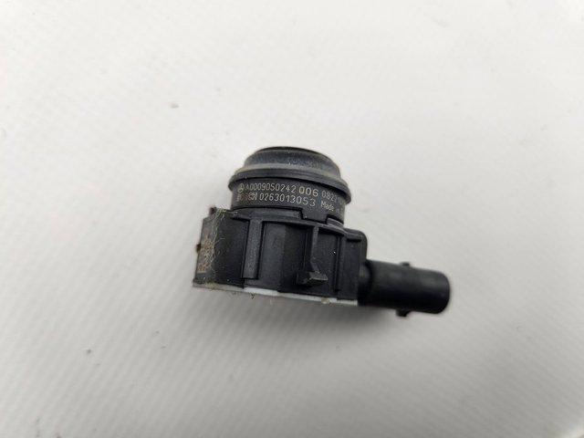A0009050242 Sensor de estacionamiento delantero  comprar en Zaragoza