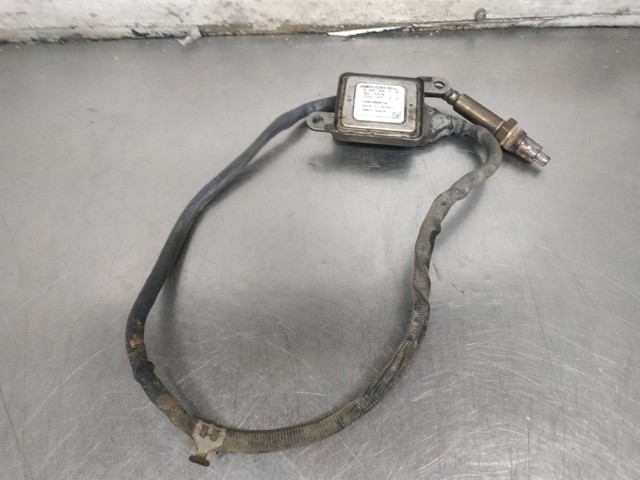 Sensor de óxido de nitrógeno NOX delantero A0009053706 Mercedes