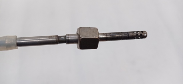 Sensor de temperatura de gases de escape antes del catalizador A0009055202 MERCEDES