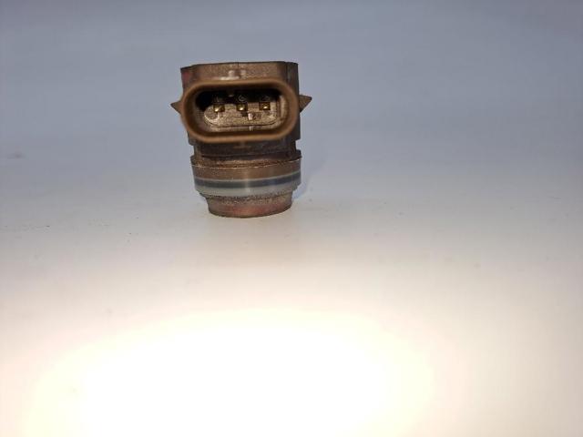 A0009055504 Sensor de estacionamiento delantero/trasero central  disponible Burgos