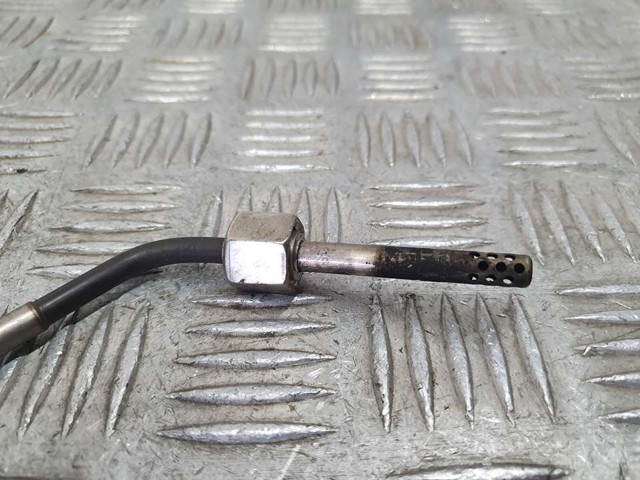 MERCEDES A0009057004 Sensor de temperatura de gases de escape antes del catalizador  disponible Valladolid