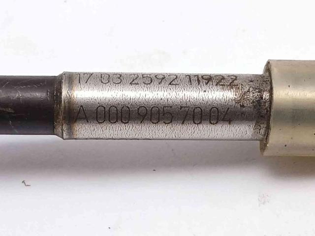 MERCEDES A0009057004 Sensor de temperatura de gases de escape antes del catalizador  comprar en Ponferrada