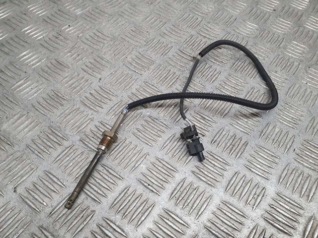 Sensor de temperatura de gases de escape antes del filtro de partículas A0009058804 MERCEDES