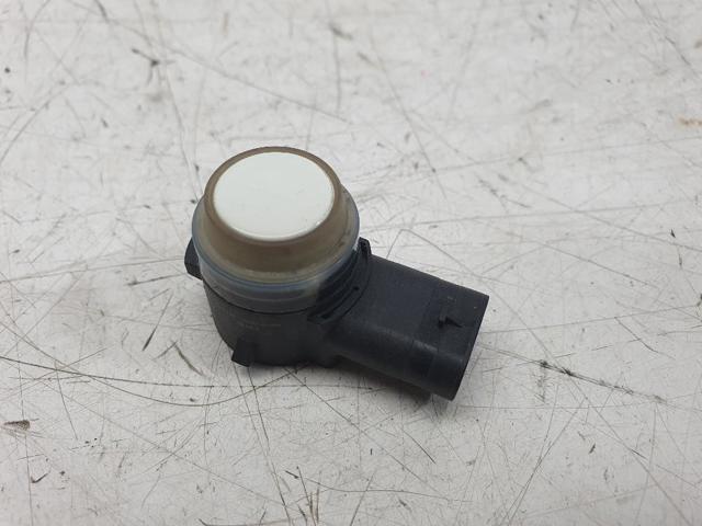 A0009059300 MERCEDES Sensor de estacionamiento delantero/trasero central  en stock Córdoba
