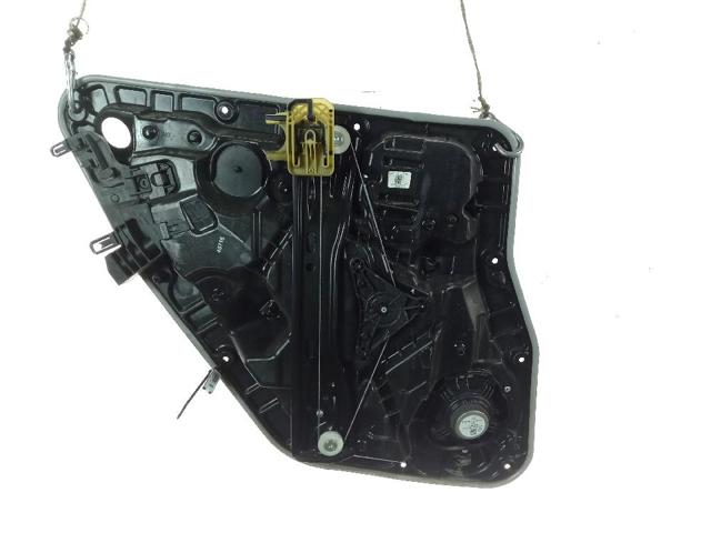 A0009060908 MERCEDES Motor del elevalunas de la puerta trasera derecha  comprar en Oviedo
