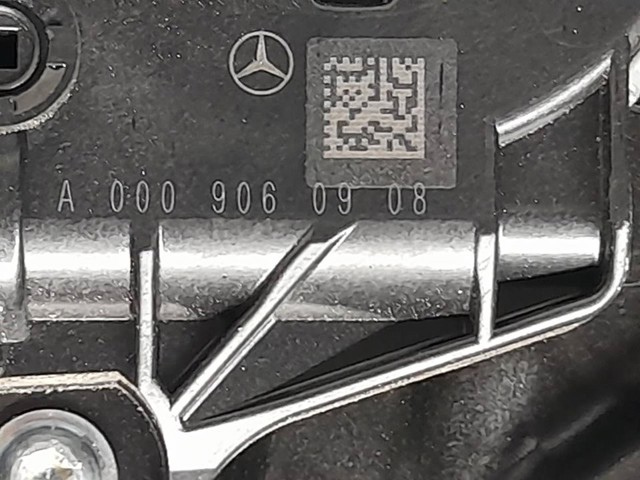 A0009060908 MERCEDES Motor del elevalunas de la puerta trasera derecha  comprar en Jaén